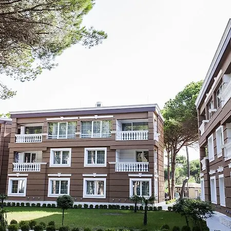 Prestige Durres 4*