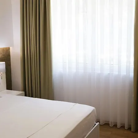 Prestige Durres Golem (Tirana)